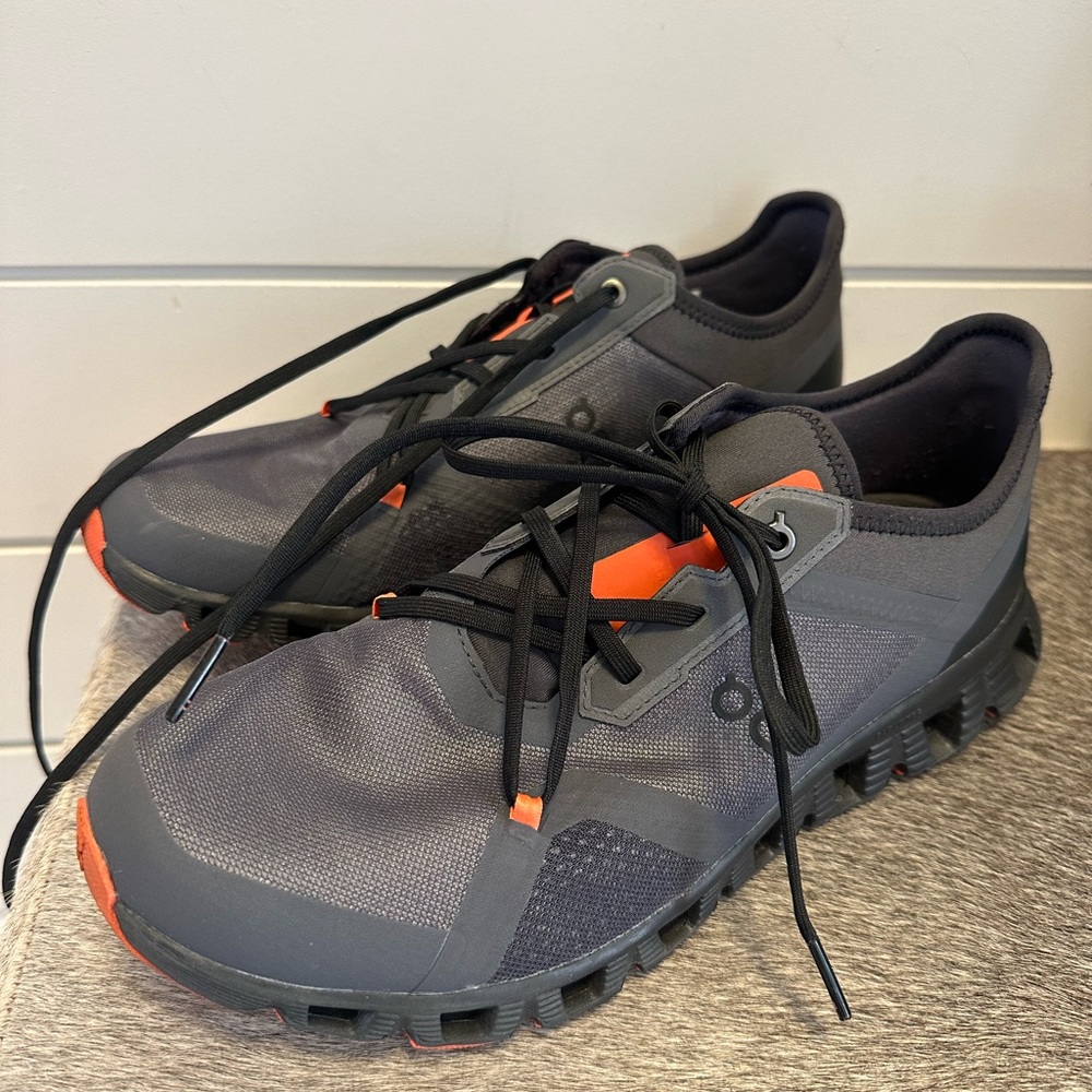 OC Running Gray and Orange Trail Shoes with Durable Sole